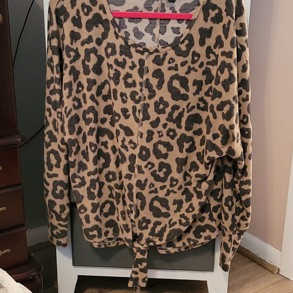 Cheetah shirt